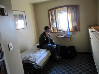 036-in_the_stateroom__pride_of_rottedam.jpg
