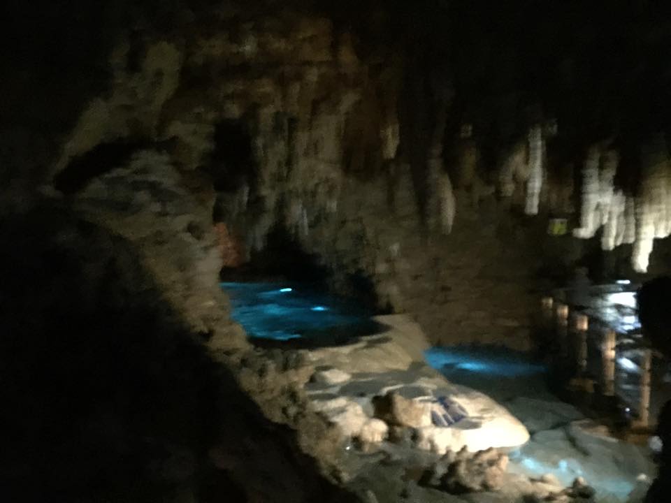 053-_underground_pool_in_cave_at_okinawa_world.jpg